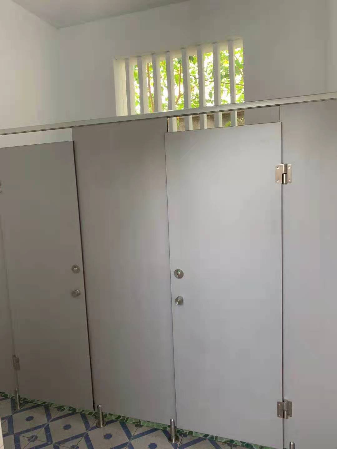 园区公共卫生间翻新刷新