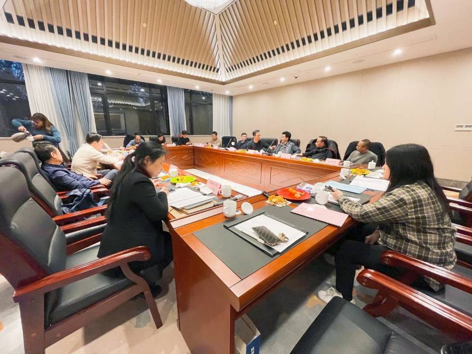  9227新葡的京集团小贷加入市小贷协会三届十次常务理事会