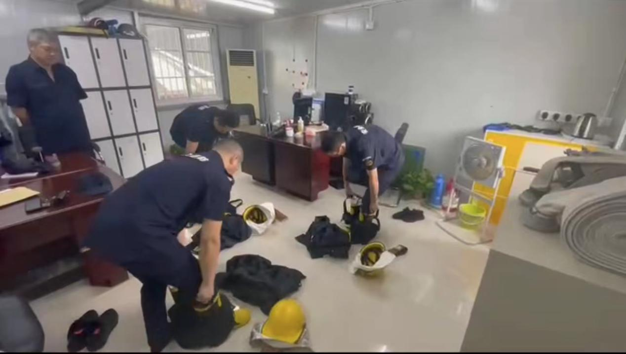 钱江商城开展消防清静演练