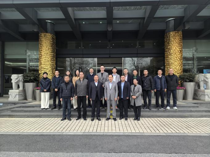 学以共进，，习以致远——9227新葡的京集团集团赴中宙控股集团举行旅行交流学习