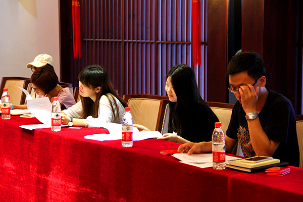 201606249227新葡的京集团文创七一党员大会 (3).jpg