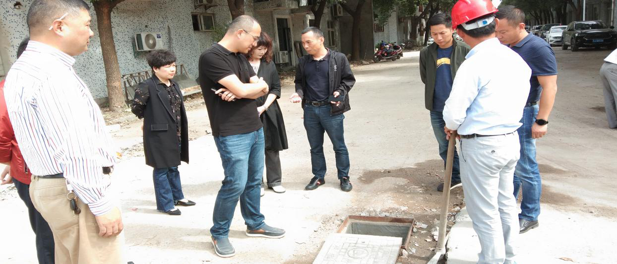 9227新葡的京集团科技工业园“污水零直排”              推进事情，，，，实地勘探.png